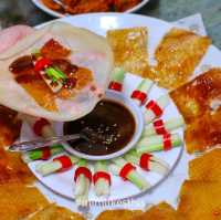ร้านอาหารจีนที่มีเมนูให้เลือกกว่า300 เมนู