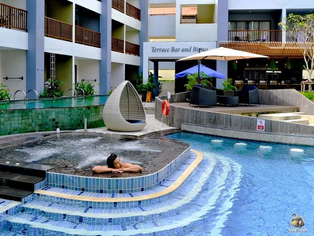 DEEVANA PLAZA Phuket Patong 