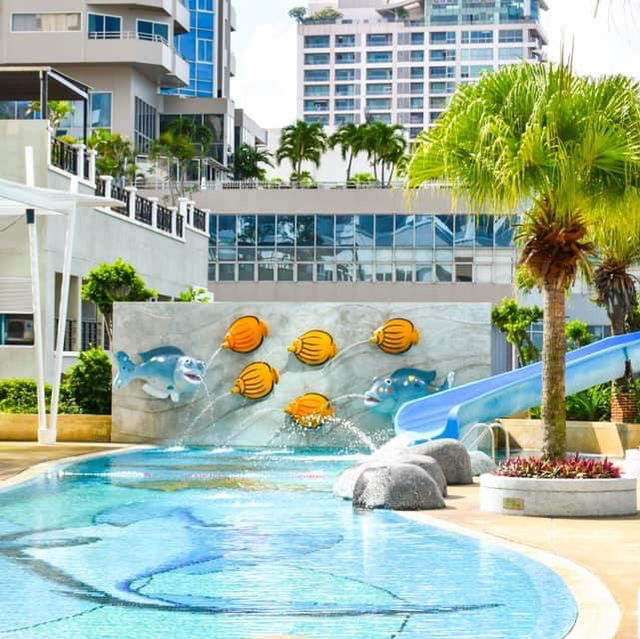 Holiday Inn Pattaya โรงแรมติดหาดพัทยา