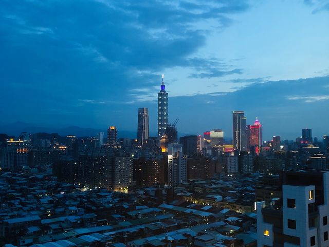 🏙️🌆完美無瑕的城市景觀房📍 amba Taipei Songshan 台北松山意舍酒店 台北松山意舍酒店