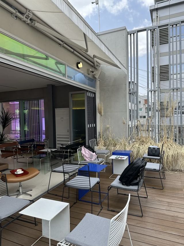 🇰🇷韓国 /ソウル cafe 🖤THE equilibrium coffee 映えカフェ