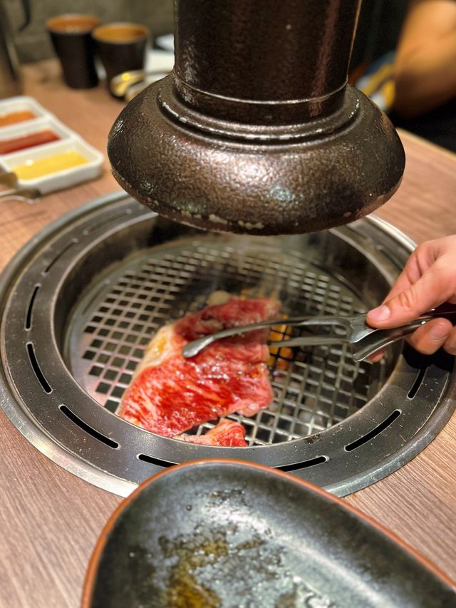「佐賀燒肉店，口碑保證！」