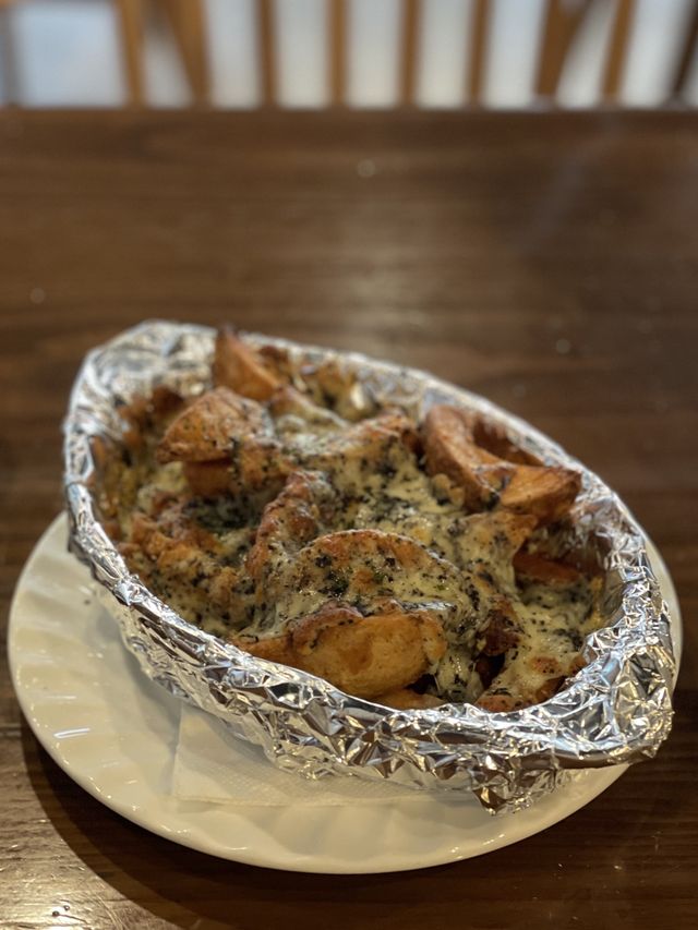 1個月二訪屯門BYOB咖啡店｜出色意粉焗薯角😋