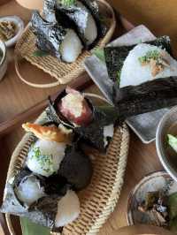 【福岡グルメ】糸島を満喫！羽釜ごはんと美味しいお塩のおむすびランチ🍙