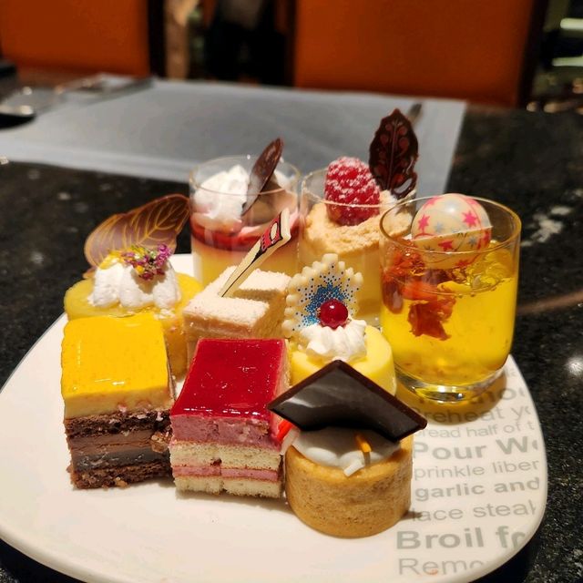 新濠影匯食聖誕自助午餐🎅