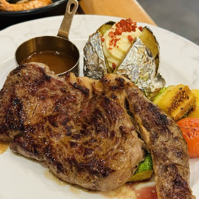 🍽️Plato Cafe & Bistro 🍽️