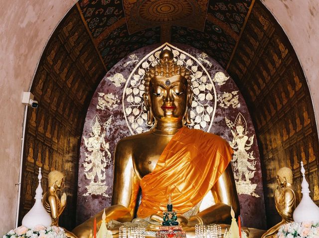 พระธาตุประจำปีมะเส็ง วัดเจ็ดยอด เชียงใหม่