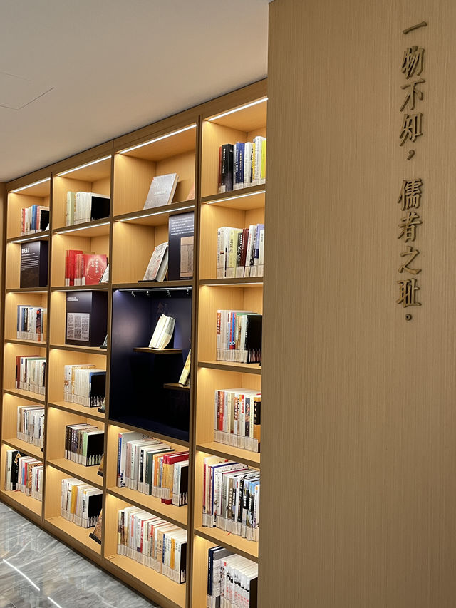 上海最美圖書館—徐家匯書院