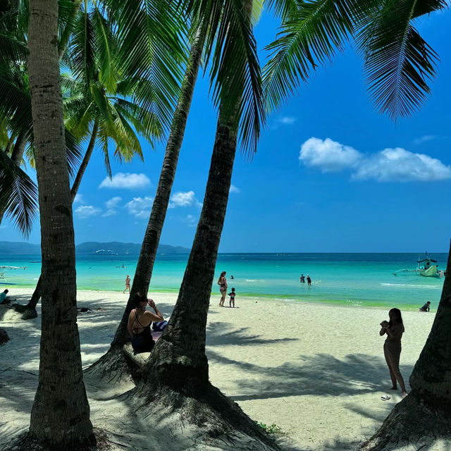 「泰國白沙灘🏝️絕美天堂般景色！」