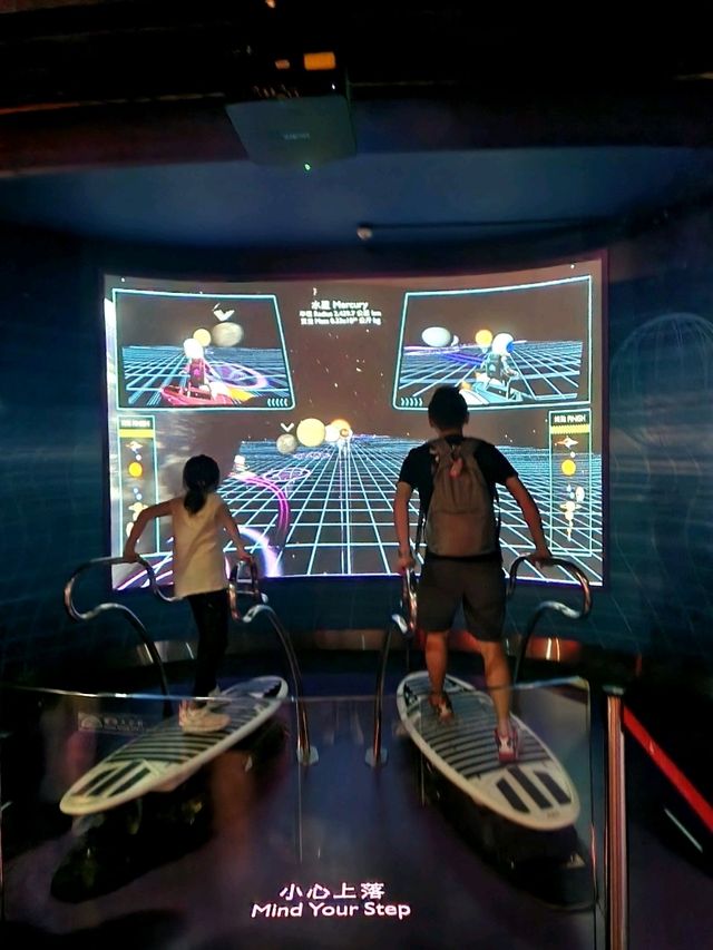 พิพิธภัณฑ์อวกาศฮ่องกง สนุกแบบมีสาระ พิพิธภัณฑ์อวกาศฮ่องกง สนุกแบบมีสาระ