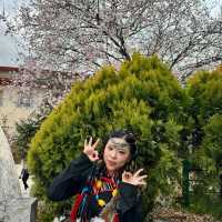 Photoshoot at Shangri-La Wearing Tibetan Costume 