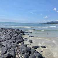 Pantai Batu Hitam: A Scenic Gem in Kuantan with Clear Waters