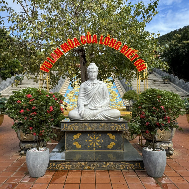 푸꾸옥 불교 사원 호국사 