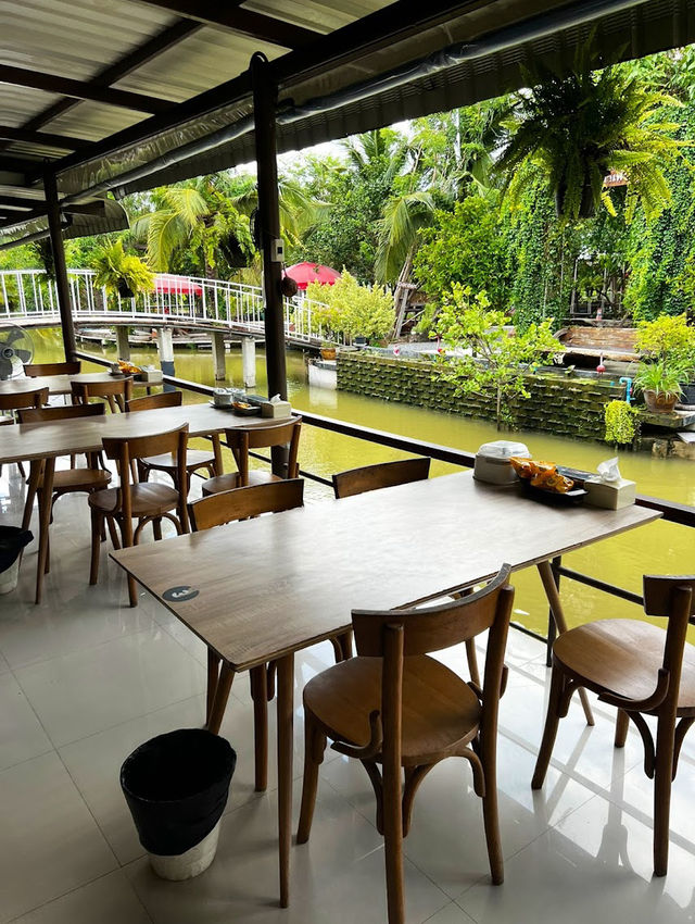 ☕️ Hansa cafe food garden