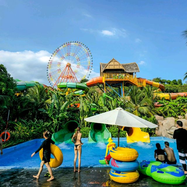 나트랑의 워터파크 Aquapark VinWonders