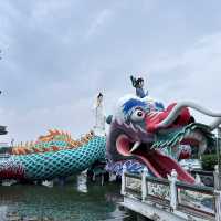 台灣高雄精美佛廟建築