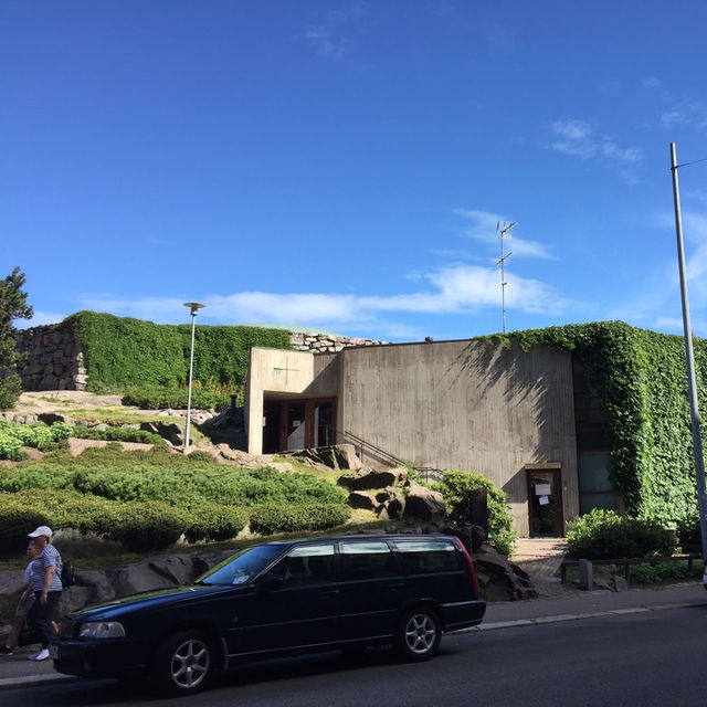 🕍🌌 探索聖殿廣場教堂：芬蘭的奇蹟建築🇫🇮⛪