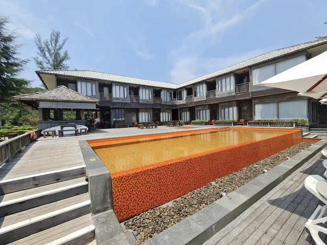 Baan Ploy Sea : ที่พักติดทะเลเกาะเสม็ด