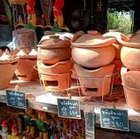 ตลาดหลวงปู่ทวด อยุธยา 