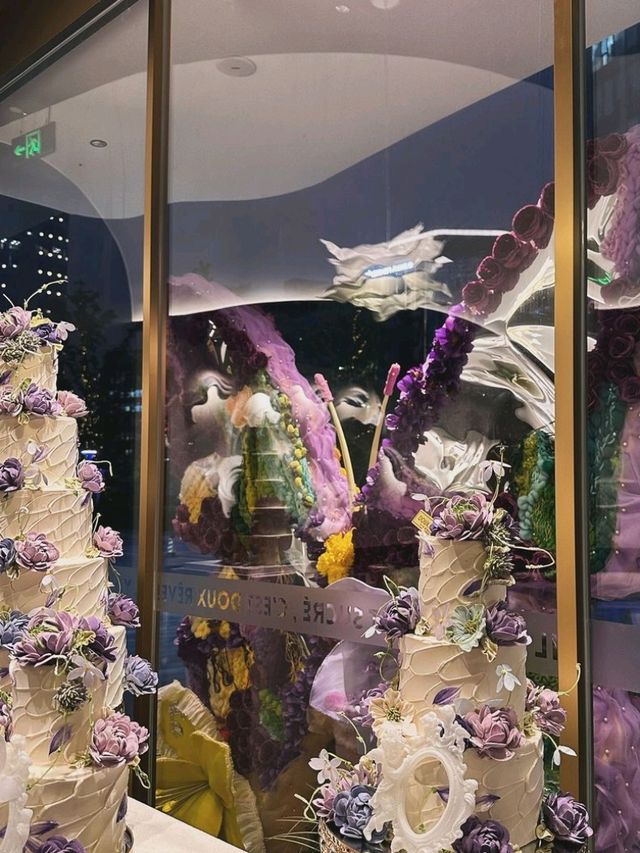 Shanghai: A Fusion of Future and Tradition 🇨🇳