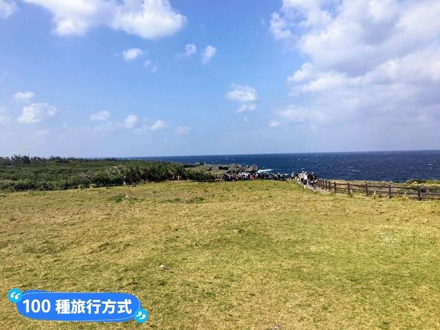 沖繩知名海景地標象鼻岩：萬座毛