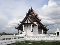 วัดป่าบ้านตาด อุดรธานี