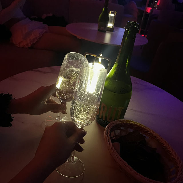 【韓国・ソウル🇰🇷】清潭の美男美女が集まるおしゃれすぎるラウンジバー🥂