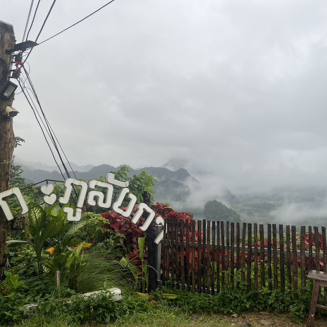 Magic Mountain Cafe