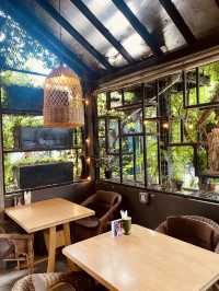คาเฟ่หัวหิน ไม่อยากจะเชื่อว่ามีกาแฟกลิ่นนี้จริงๆ 