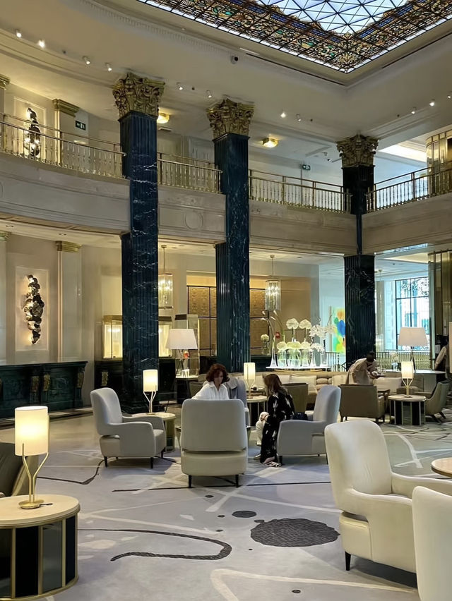 Four Seasons Hotel Madrid: A Luxurious Retreat in the Heart of the Capital