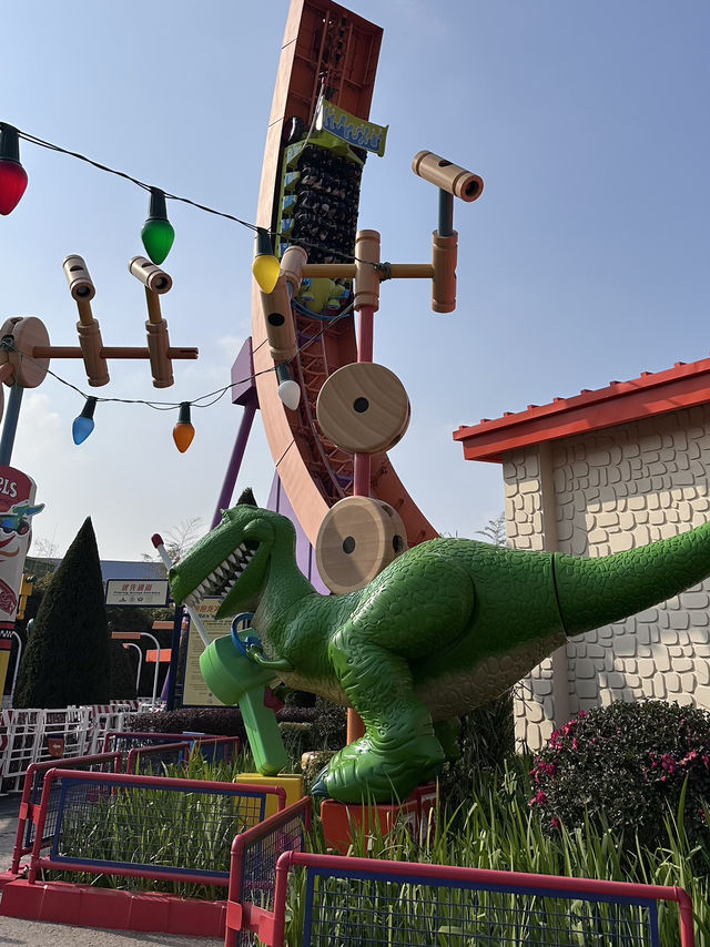 A Magical Day at Shanghai Disneyland