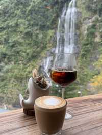 Experience Wulai Waterfalls: Majestic Views 