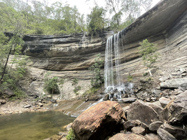 Hidden waterfalls of blue mountains