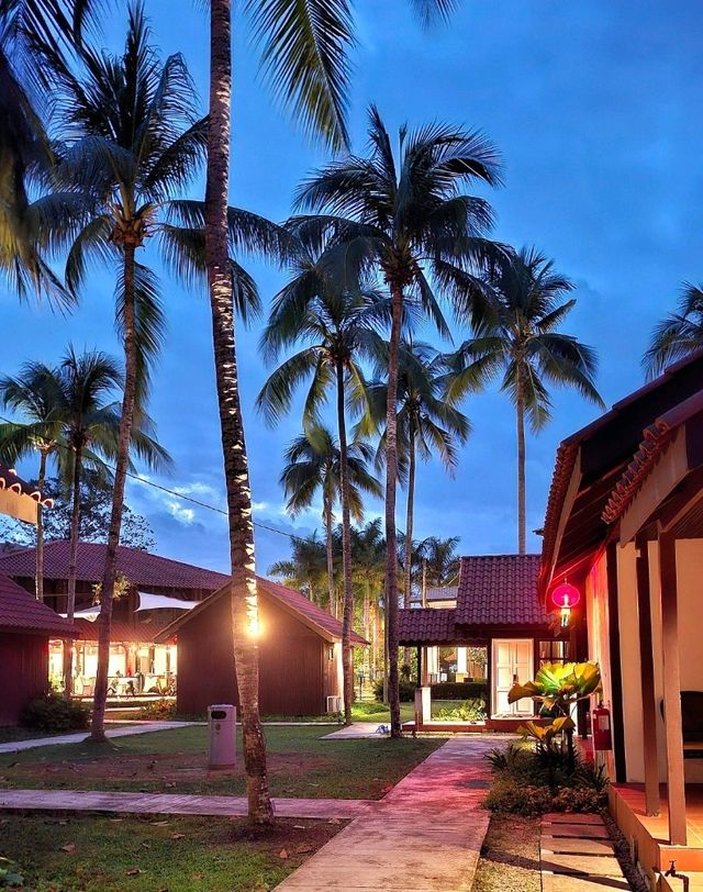 CHARMING BEACH STAYCATION AT PANTAI BALOK, KUANTAN