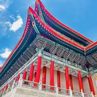 Discover the Majestic District Chang Kai-Shek Memorial Hall in Taipei