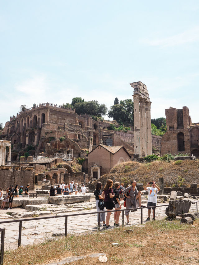 🇮🇹 羅馬必訪歷史景點｜走進古羅馬廣場
