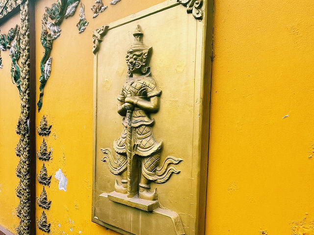 泰國芭堤雅當地著名寺廟推薦：Wat Nong Oo วัดหนองอ้อ，適合拍照打卡遊玩。