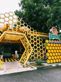 A Sweet & Cultural Escape at Bee Gallery Melaka & Malaysia Heritage Studios 🍯🏛