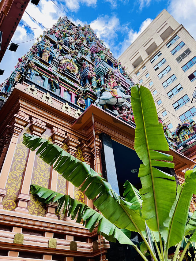 “Sri Maha Mariamman Temple KL: A Majestic Jewel of Hindu Heritage!”