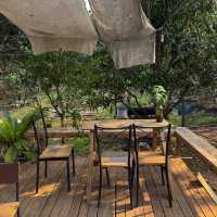 คาเฟ่กลางสวนสไตล์วินเทจ บรรยากาศดีสุดฮีลใจ จ.ระยอง