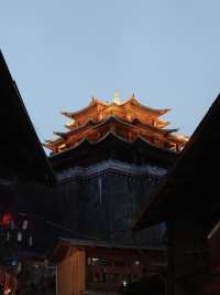 心中的日月：香格里拉與獨克宗古城