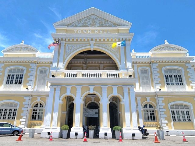 檳城市政廳、檳城大會堂 ＆ 檳城爭戰紀念碑 [Town Hall, City Hall & War Memorial]