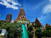 วัดถ้ำเสือที่จังหวัดกาญจนบุรี