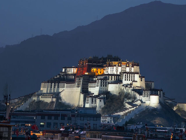 Stunning architectural landmark in Lhasa