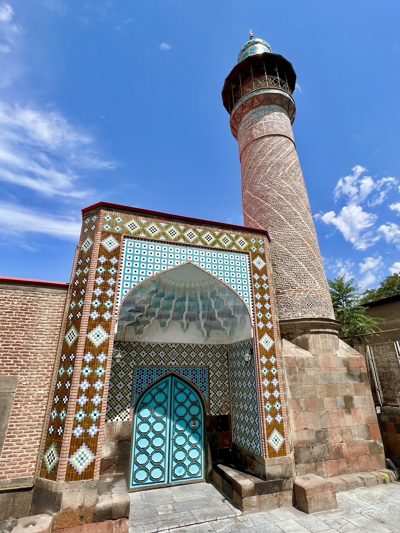 Spring Trip to Yerevan: Blue Mosque🍃