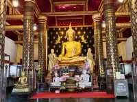 ไหว้พระขอพร วัดพระศรีรัตนมหาธาตุ
