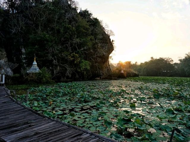 เจดีย์พระธาตุโบอ่อง 
