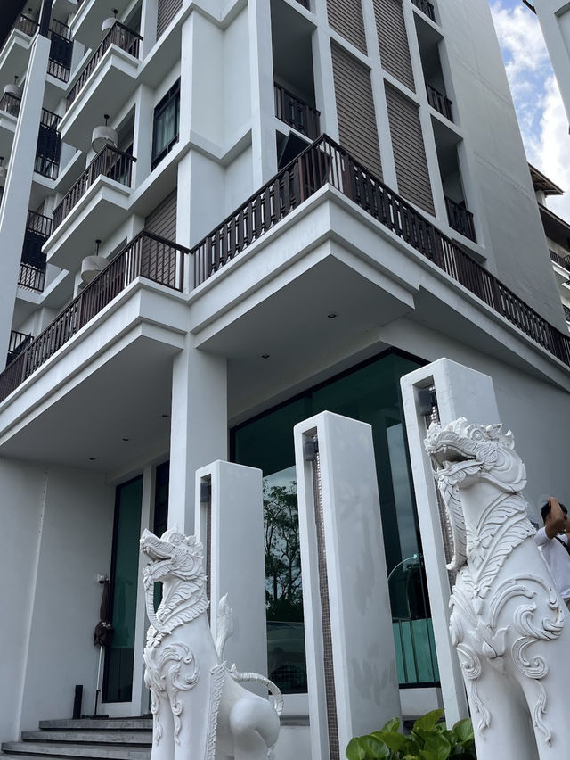 Where Thai Elegance Meets Modern Chill – Monkham Village
