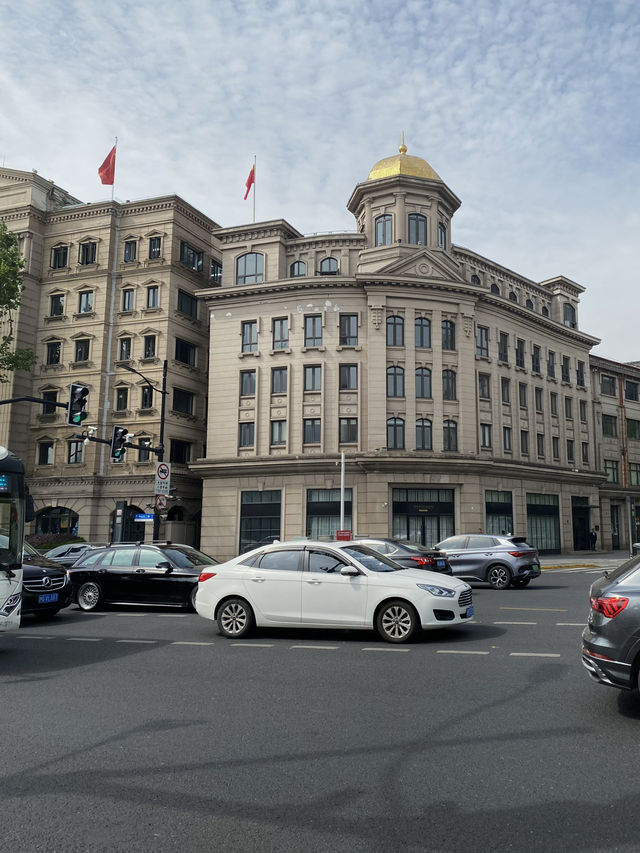 The Bund (เซี่ยงไฮ้) ในช่วงเวลากลางวัน แบบเดินจริง