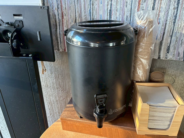 釜山｜☕️念念不忘！釜山影島這家極簡系老宅咖啡廳，一喝就愛上